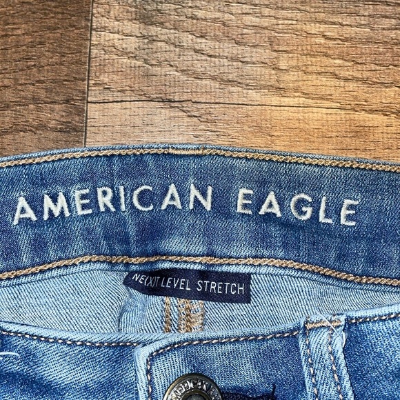 American Eagle Jeggings. NE(X)T Level Stretch. Size 00 - Picture 2 of 9
